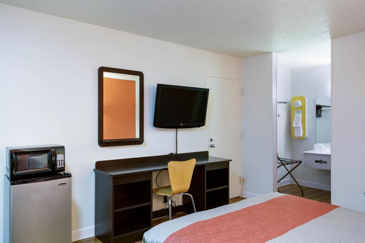 Studio 6 Gainesville, Fl ภายนอก รูปภาพ